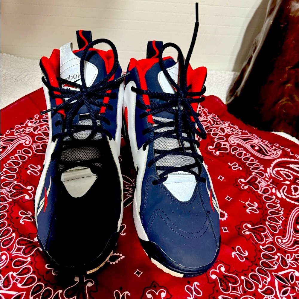 Men’s Reebok Kamikaze Mid in Red, White, and Blue size 11.5